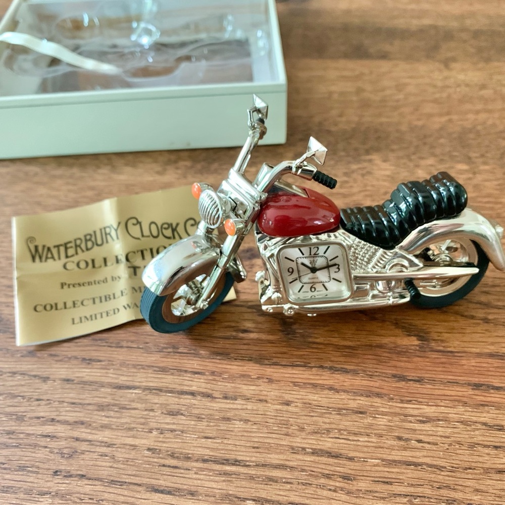 Vintage Collectible Timex Waterbury Clock